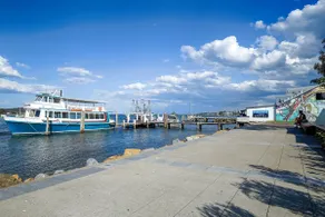 Cosy 2-bed Bridgeview Apartments with River View - Image 5