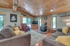 Rose City Cabin w/ Fire Pit & Lake Access - Image 3