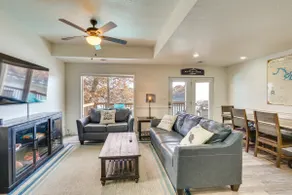 Lake of the Ozarks Vacation Rental: Boat Dock/Slip - Image 3