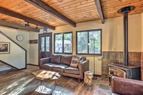 Peaceful Oak Haven Cabin near Yosemite - Image 3