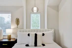 Awe-Inspiring Duplex | Phenomenal Pool + Amenities - Image 2