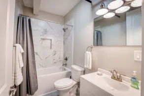 Unique 2BR ADA Accessible Rental in Biloxi - Image 5