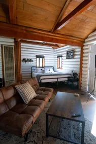 Hiker's Haven - Image 3