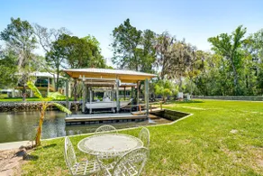 Canal-Front Retreat in Crystal River! - Image 2
