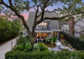 East Beach Retreat near Gould’s Inlet Beach Access – sleeps 6 - Image 3