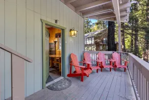 3-Story w/ AC, Sleeps 20, K9 OK-Great for Families - Image 4
