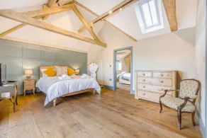 16th century converted mill in the Cotswolds with a hot tub -Little Barford Mill - Image 4