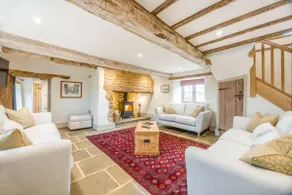 16th century converted mill in the Cotswolds with a hot tub -Little Barford Mill - Image 3