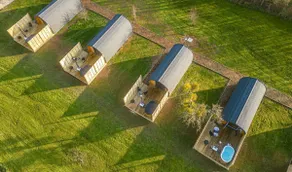 Morgan Sweet Glamping Pod - Free Wi-Fi - Image 5