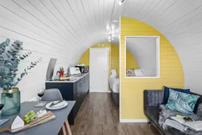 Morgan Sweet Glamping Pod - Free Wi-Fi - Image 4