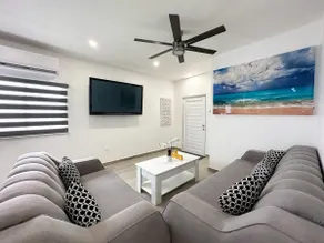 The Ultimate Downtown Home - Image 2