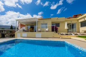 Top Luxury Villa to the Ocean - Image 3