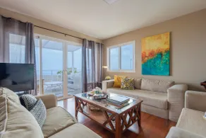 Top Luxury Villa to the Ocean - Image 4