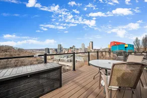Panoramic City Views from Atop Mount Washington! - Image 3