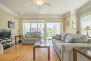 Beach Daze: 4 BR / 4 BA en duplex - 1 côté à Carolina Beach, pour 8 personnes - Image 5