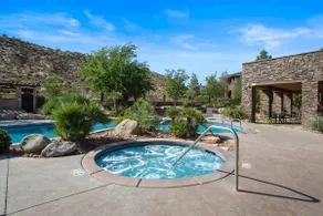 Sierra Sky Patio w/ Fireplace - Image 5