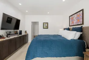 644 A Renovated Condo at a World-Renowned Resort - Free Wifi and Parking - Image 2