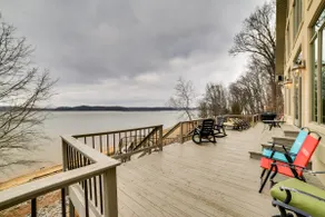 Spacious Lakefront Kentucky Home Rental! - Image 3