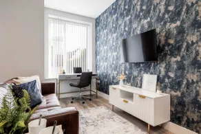 Modern & Mellow 1-bed Apt w/ Free Parking & Wi-Fi - Image 2
