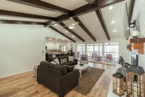 Bea's Lakehouse - Image 3