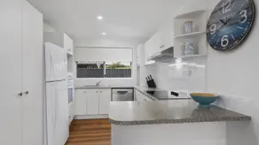Perfectly Located Holiday Retreat - Image 4