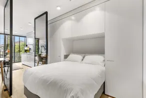 Contemporary 1-Bed in the Heart of St Kilda - Image 3