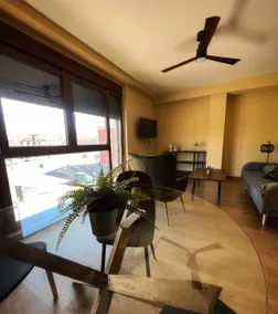 Almamater Salamanca, Family Apartment 1b - Image 5
