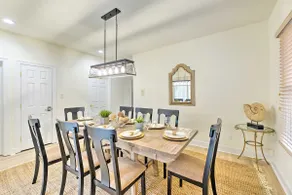 Sunny Brigantine Townhome: Walk to Beach - Image 2