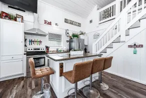 Beautiful Beachfront Home with Amazing Views, Steps to Beach - Image 3