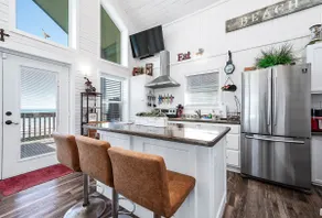 Beautiful Beachfront Home with Amazing Views, Steps to Beach - Image 4