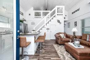 Beautiful Beachfront Home with Amazing Views, Steps to Beach - Image 5