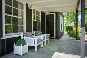 Golden Pine Retreat - Image 2