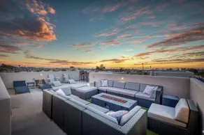 Newport Oceanview House w/ Rooftop Decks - Image 2