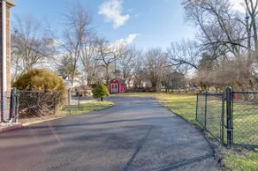 Idyllic Home Near Indianapolis Motor Speedway - Image 2