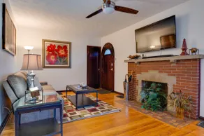 Idyllic Home Near Indianapolis Motor Speedway - Image 5