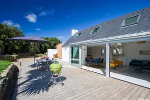 Tipoz'Immo • Ti Marin beach access restaurant  walking distance • linen included - Image 3