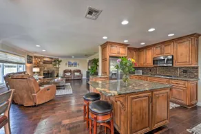 Vista Home w/ Pool ~ 11 Mi to Tamarack State Beach - Image 3