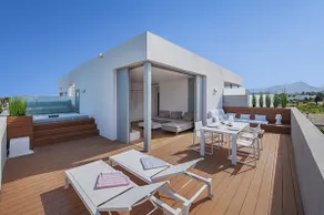 Duplex Rosas 1C - Stor terrasse med jacuzzi - Image 2
