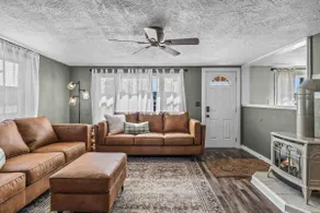 Court St. Cottage | Downtown Prineville - Image 3