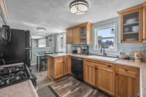 Court St. Cottage | Downtown Prineville - Image 5
