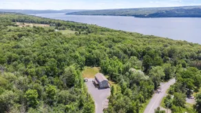 Hot Tub | Sleeps 22 | Near Ithaca | Wineries - Image 3