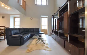 Nice Home In Fierville-Les-Mines With Wifi - Image 2