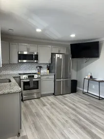 GOTL Strip Suite #3- Sunset Vacation Rentals - Image 3