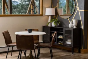 Wonder Lodge: Mountain Views, Hot Tub & Fire Pit - Image 3
