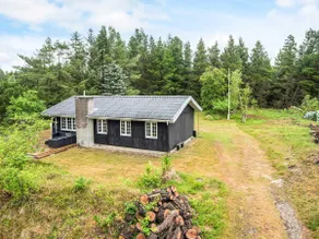 6 person holiday home in Blåvand - Image 2