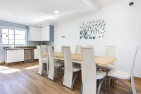 Fantastic home with amazing sea views - Image 5