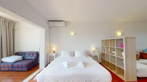 Apartamento en Albufeira Portugal con piscinas y jardines - Image 3