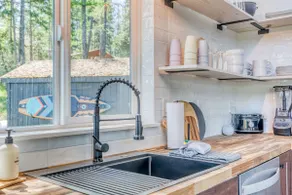 WOW Lake Retreat - Spa, Fire Pit, Sauna, Views! - Image 3