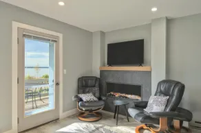 New Remodel Condo | Bayfield Harborside - Image 4