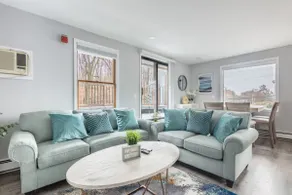Luxury 3Bed Private Apartment with parking - Image 2